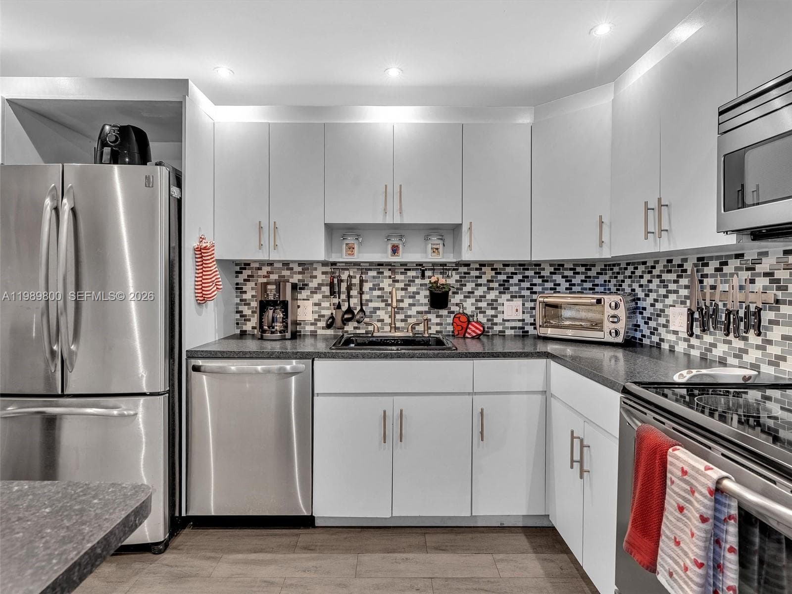 3375 N Country Club Dr # 208, Aventura FL 33180 — 4