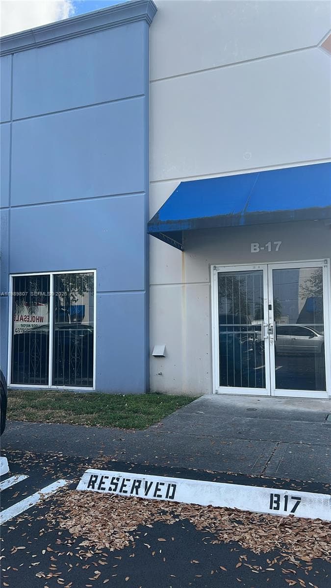 4960 NW 165th St # B19, Miami Gardens FL 33014 — 2