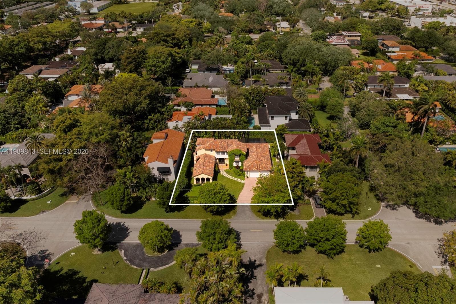 4206 Alhambra Cir, Coral Gables FL 33146 — 39