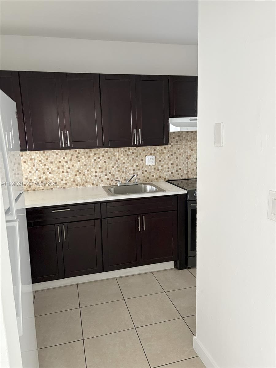 3675 W 11th Ave # 320, Hialeah FL 33012 — 6