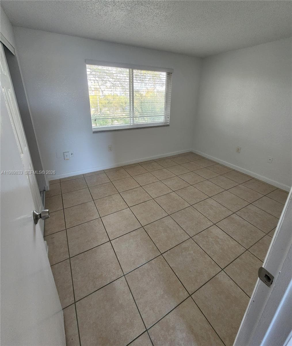10900 SW 196th St # 417, Cutler Bay FL 33157 — 6