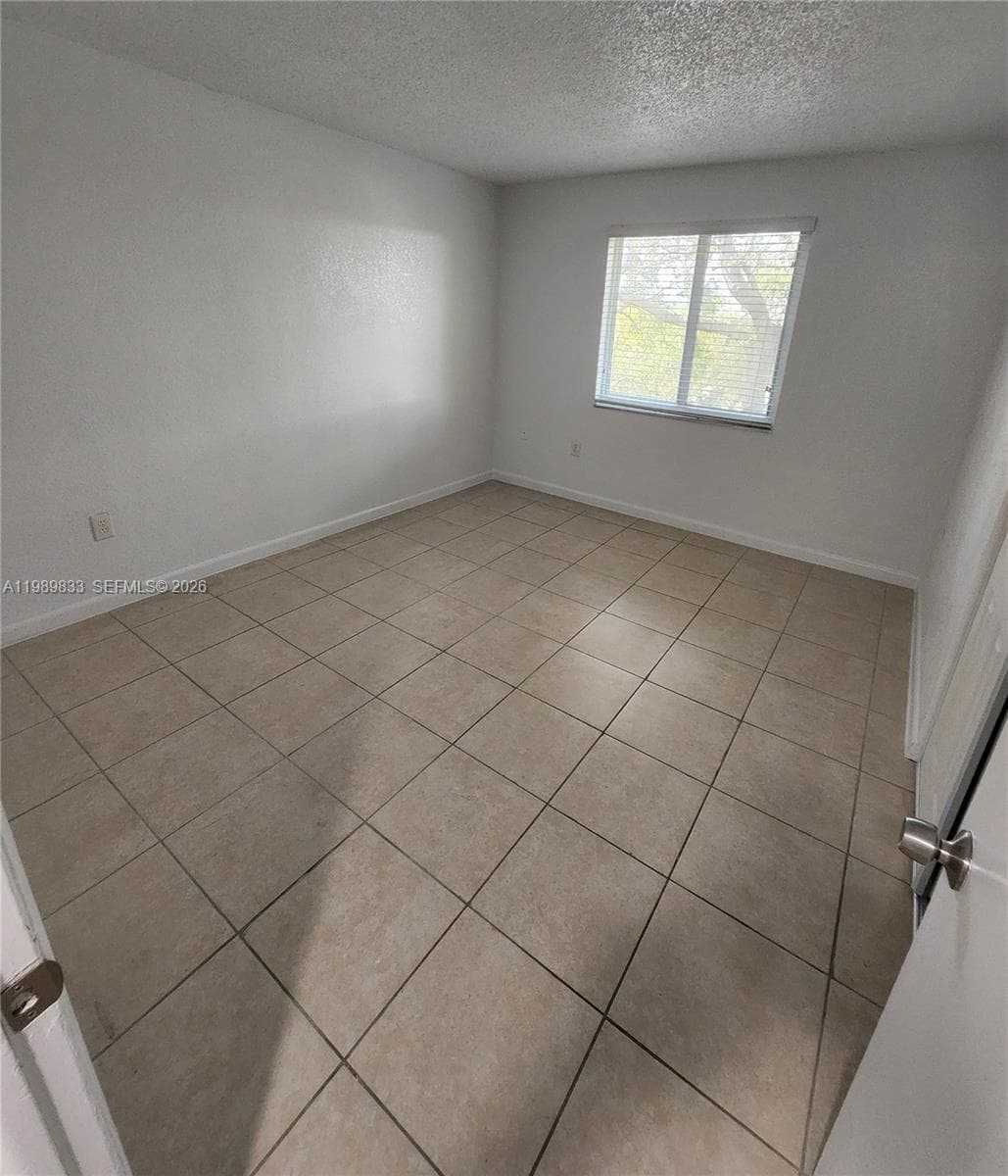 10900 SW 196th St # 417, Cutler Bay FL 33157 — 9