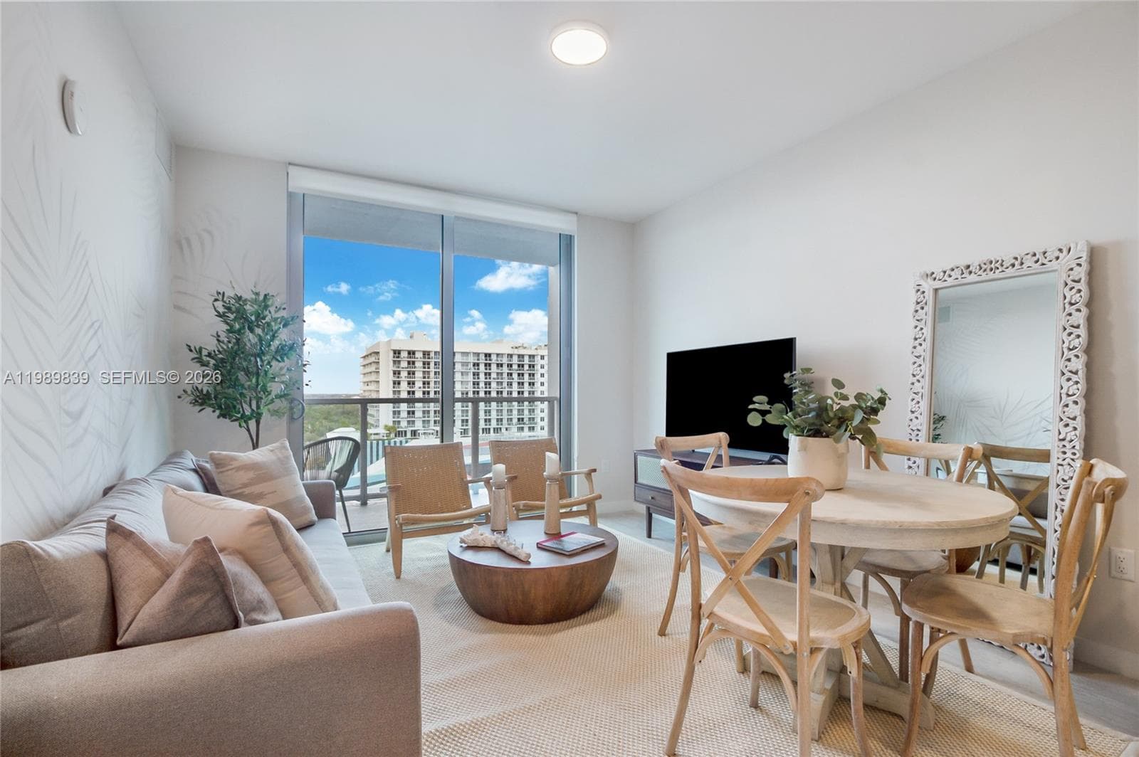 3900 Biscayne Blvd # 911, Miami FL 33137 — 1