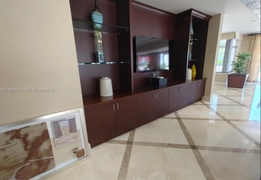 20000 E Country Club Dr # 201, Aventura FL 33180 — 24