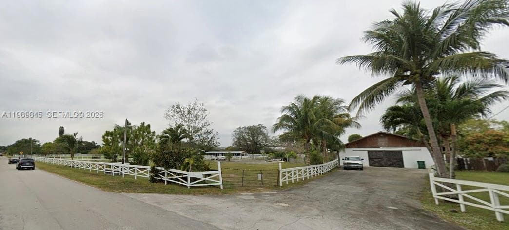 6375 SW 125th Ave, Miami FL 33183 — 2