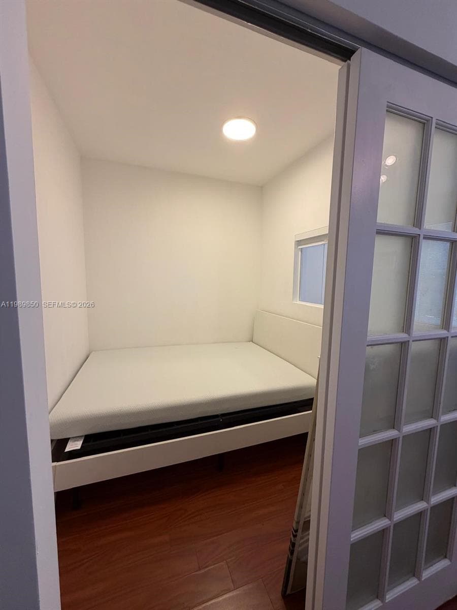 1525 Meridian Ave # 108, Miami Beach FL 33139 — 5