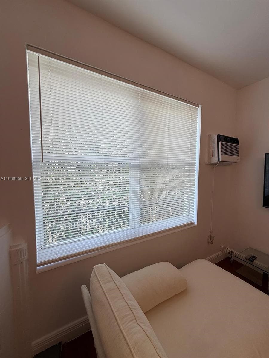 1525 Meridian Ave # 108, Miami Beach FL 33139 — 11