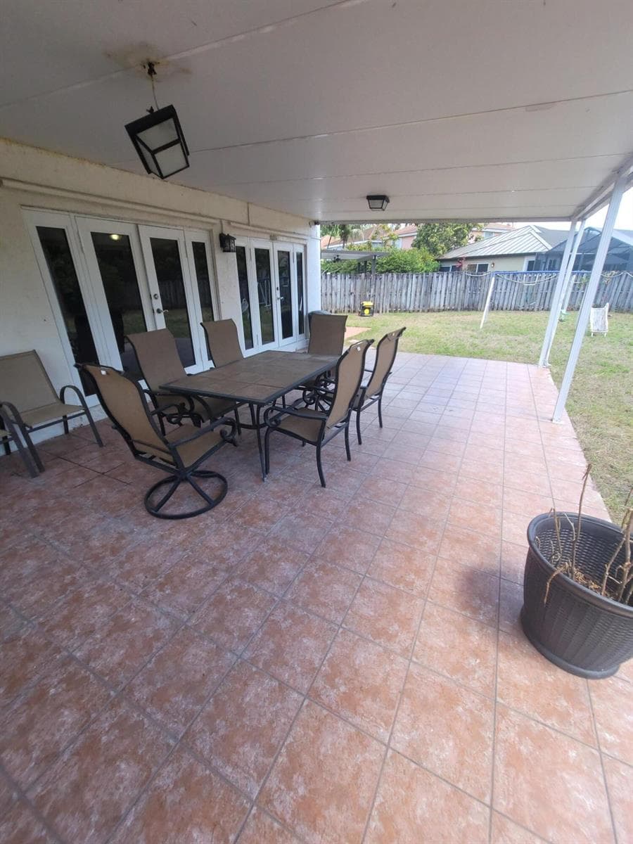 8448 NW 196th Terrace, Hialeah FL 33015 — 52