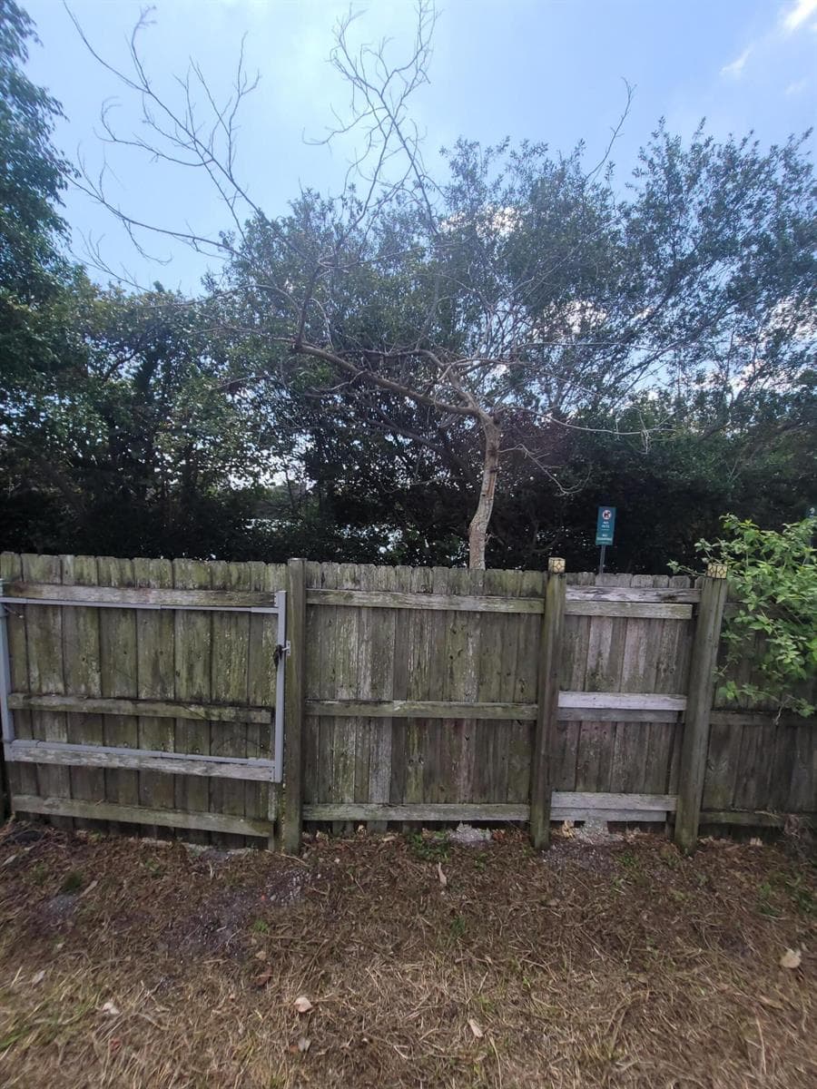 8448 NW 196th Terrace, Hialeah FL 33015 — 42