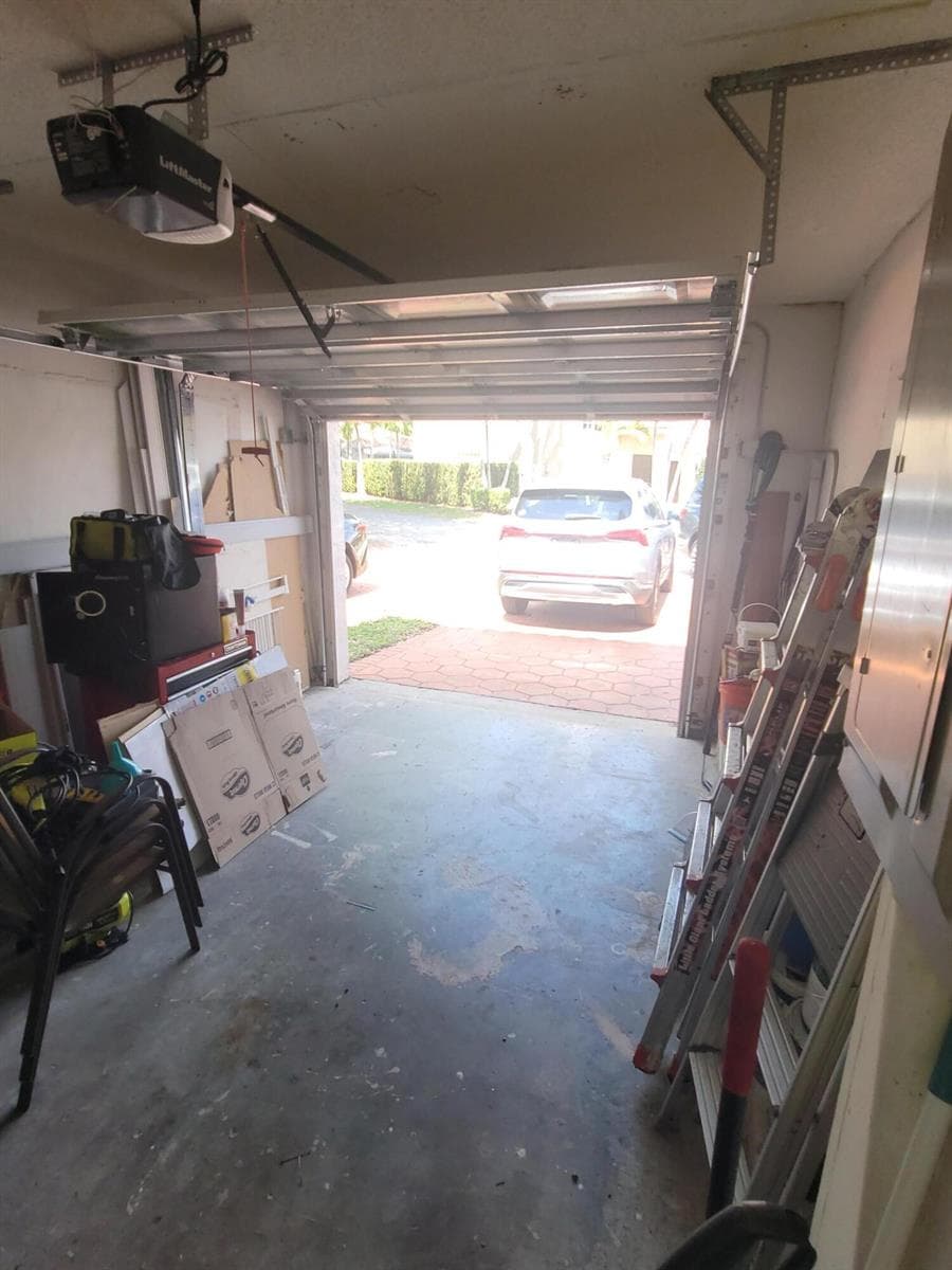 8448 NW 196th Terrace, Hialeah FL 33015 — 28