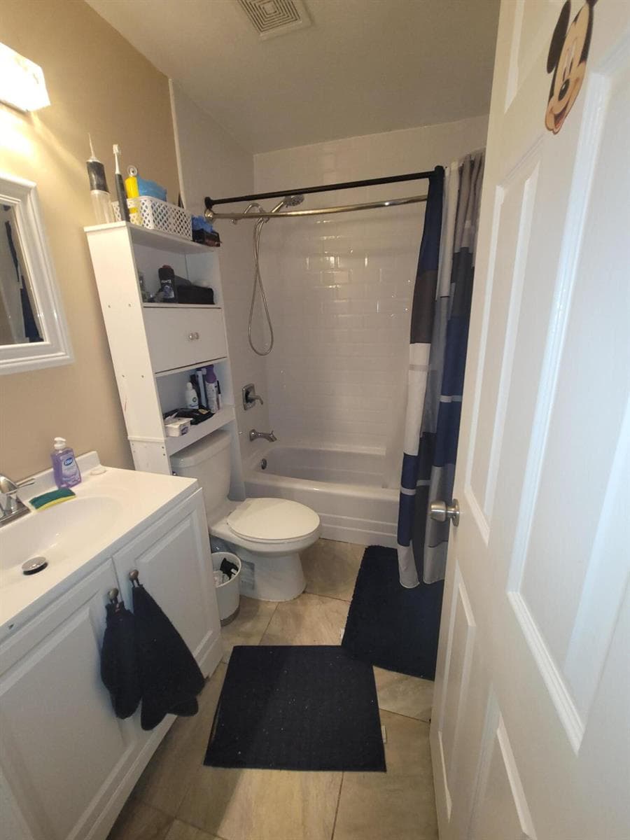 8448 NW 196th Terrace, Hialeah FL 33015 — 24
