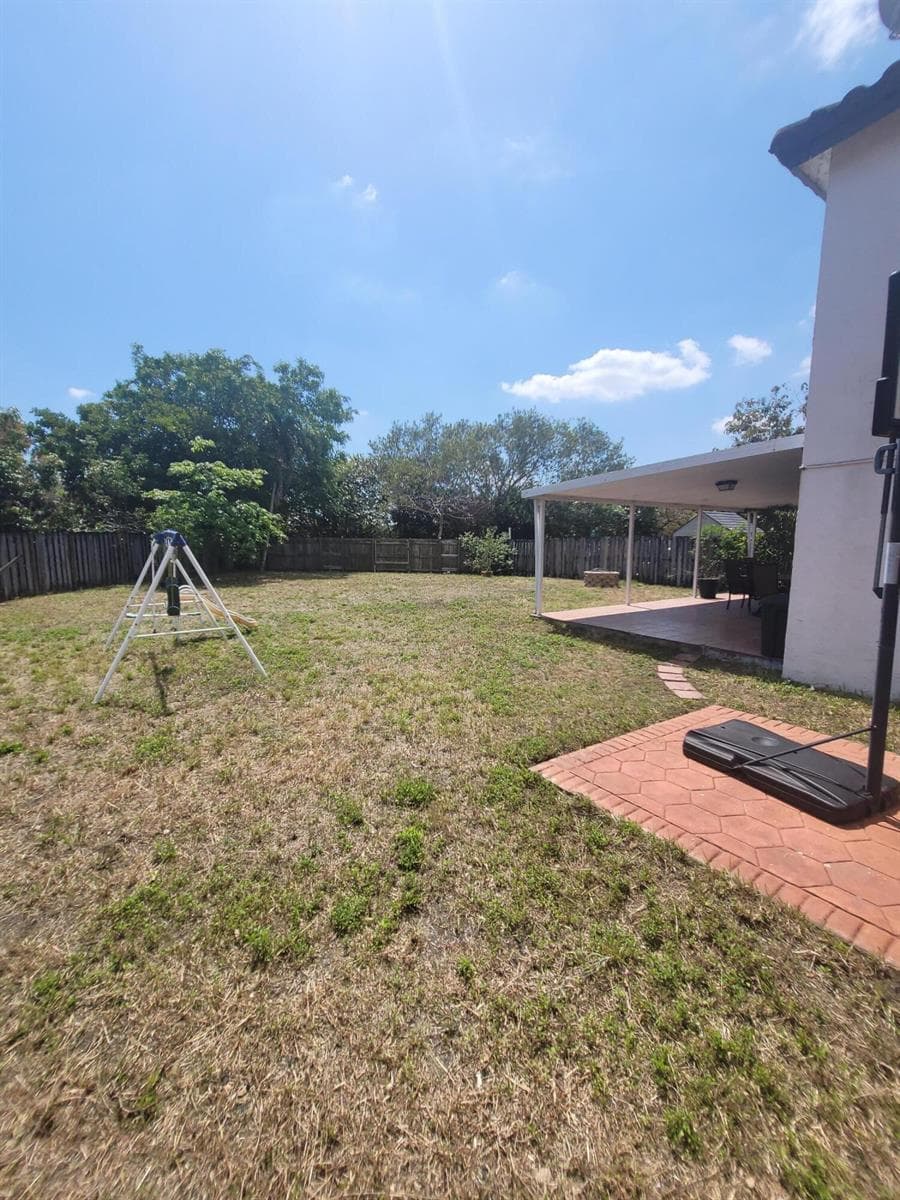 8448 NW 196th Terrace, Hialeah FL 33015 — 61