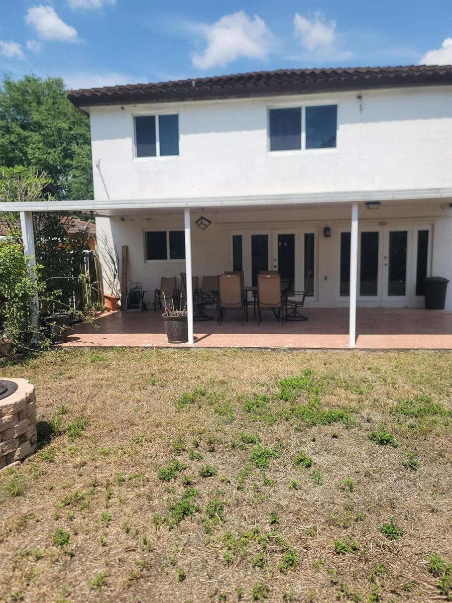 8448 NW 196th Terrace, Hialeah FL 33015 — 33
