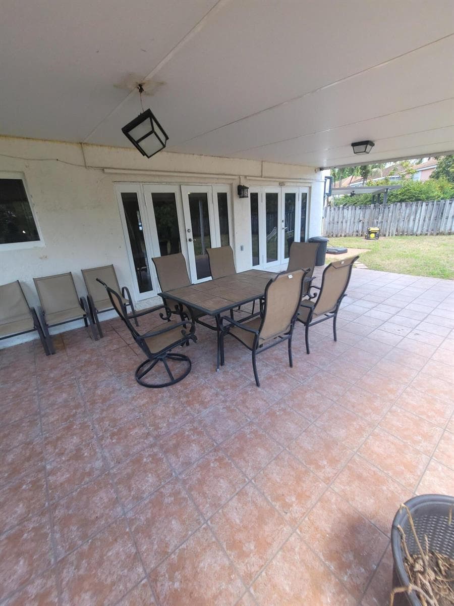 8448 NW 196th Terrace, Hialeah FL 33015 — 51