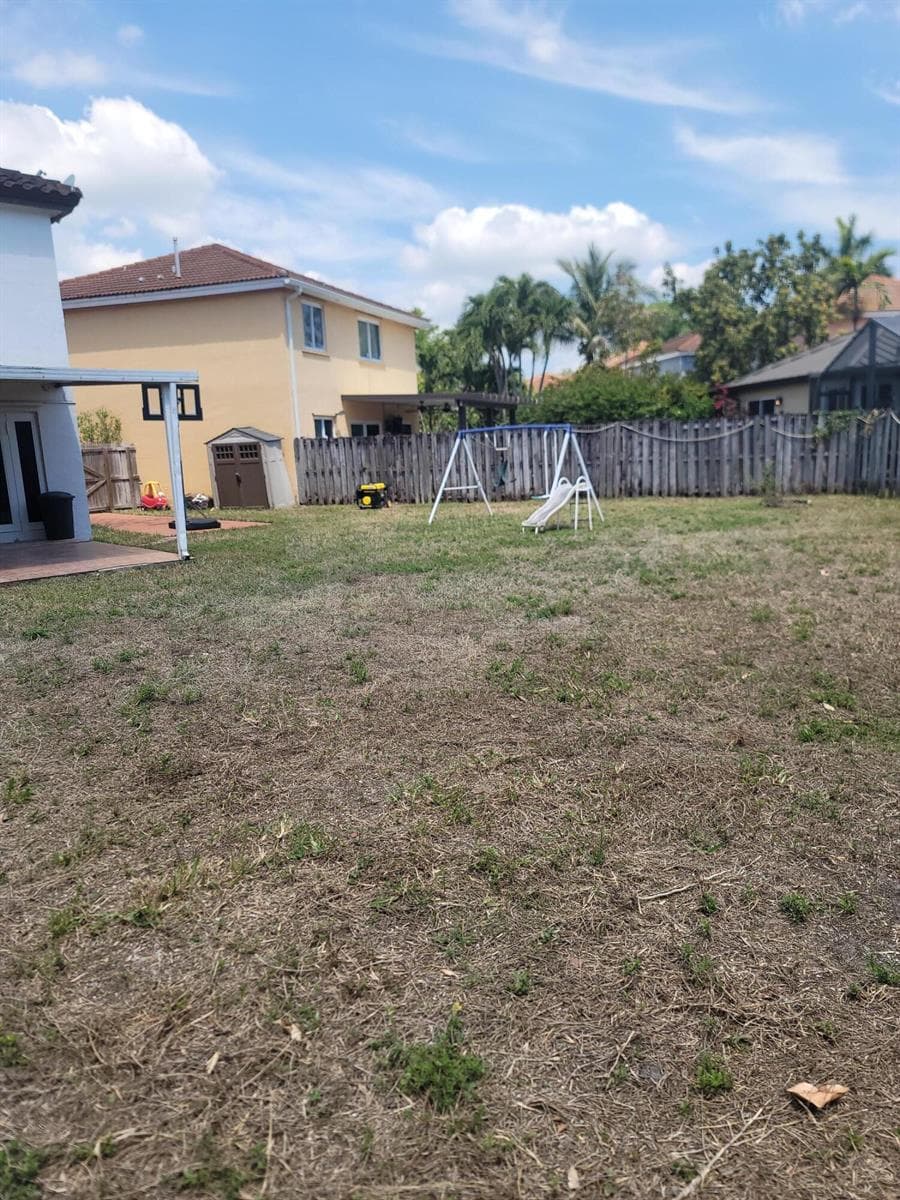 8448 NW 196th Terrace, Hialeah FL 33015 — 55