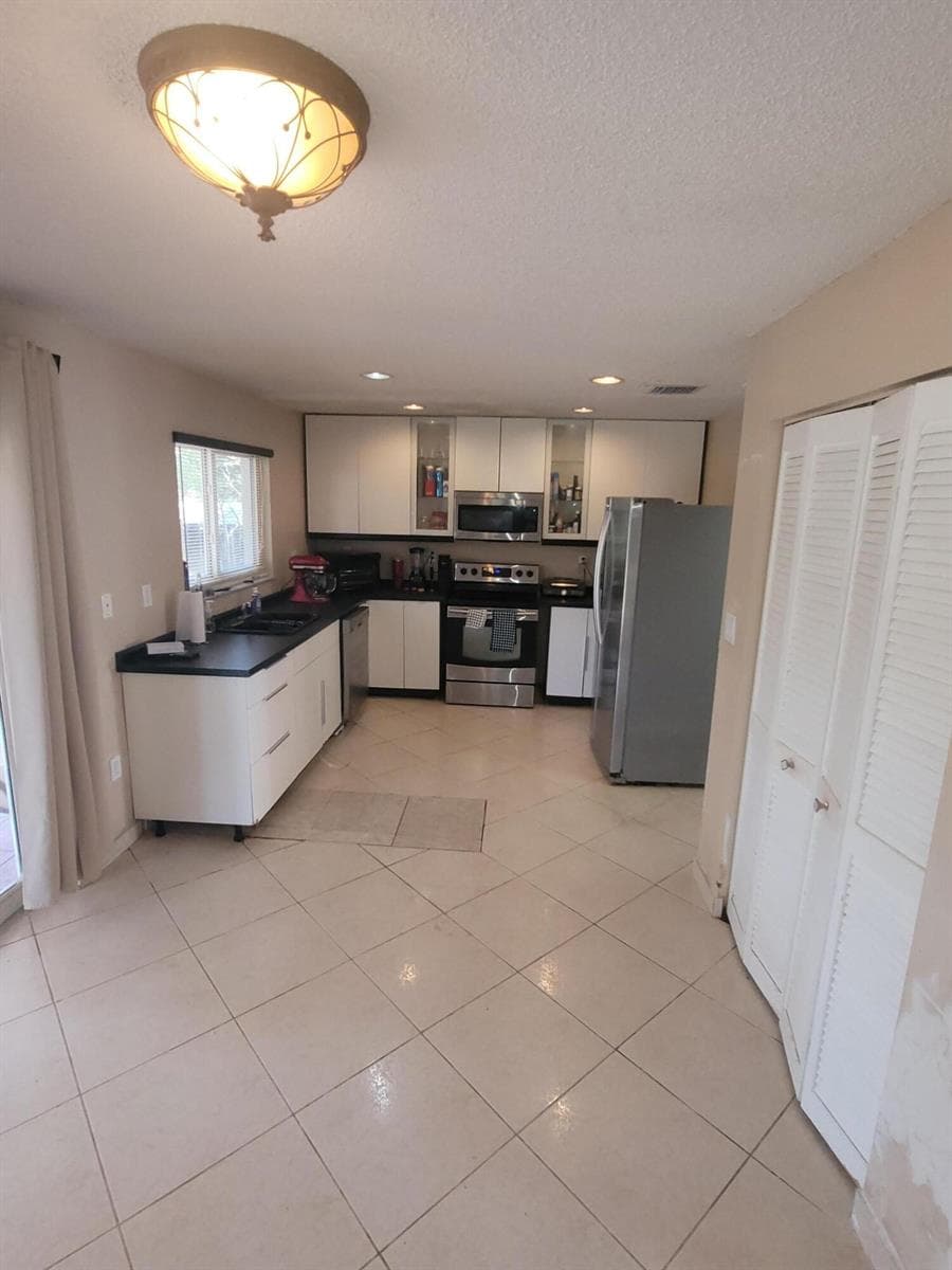 8448 NW 196th Terrace, Hialeah FL 33015 — 8