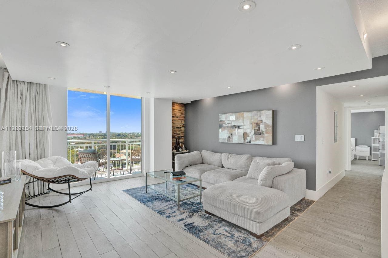 3000 Coral Way # 1114, Miami FL 33145 — 2