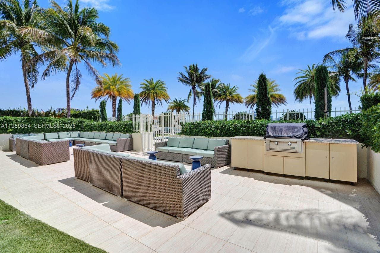 3000 Coral Way # 1114, Miami FL 33145 — 38