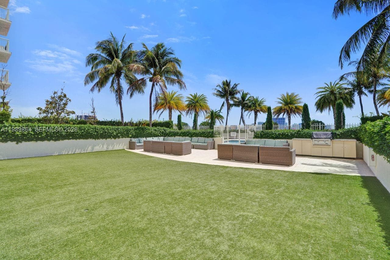 3000 Coral Way # 1114, Miami FL 33145 — 39