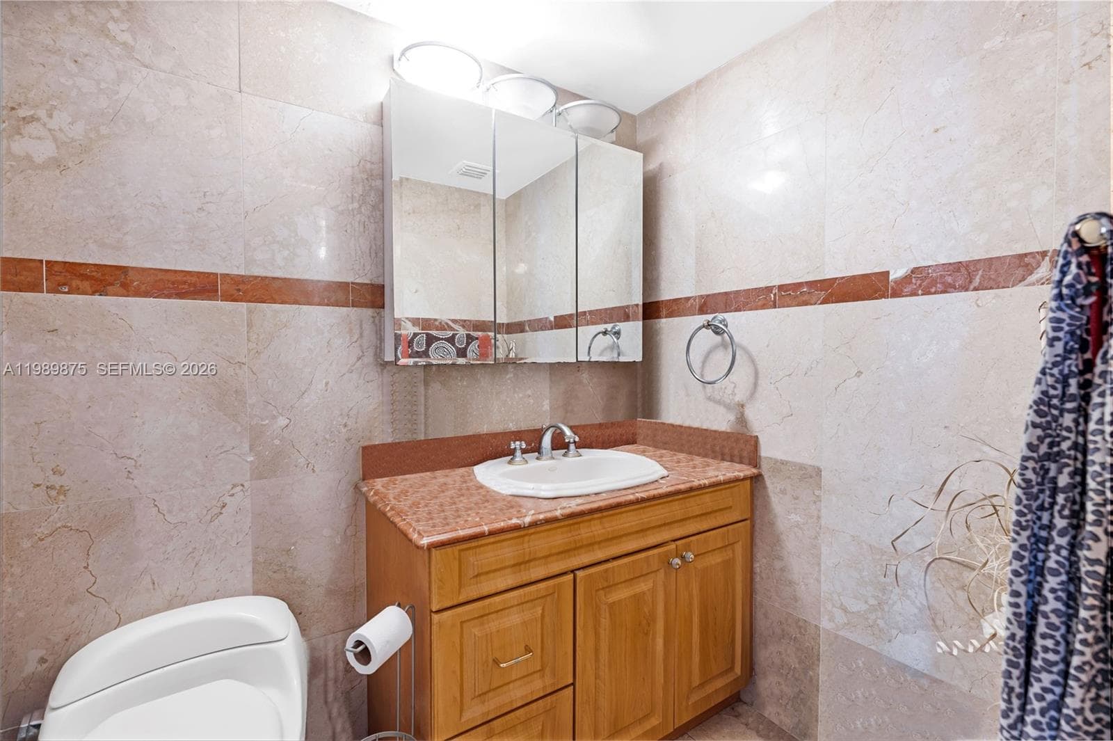 7601 E Treasure Dr # 1924, North Bay Village FL 33141 — 11