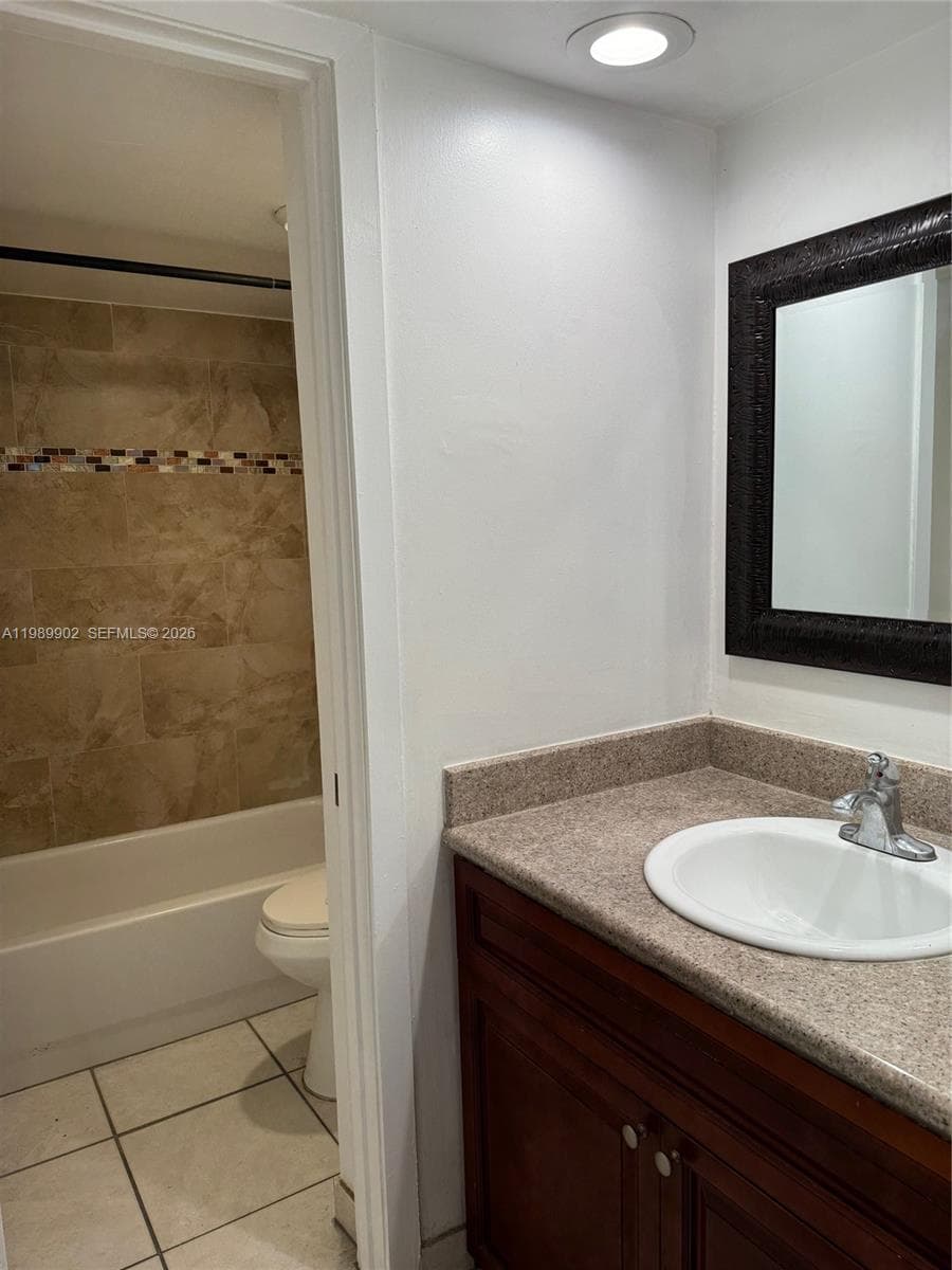 10500 SW 108th Ave # B303, Miami FL 33176 — 4