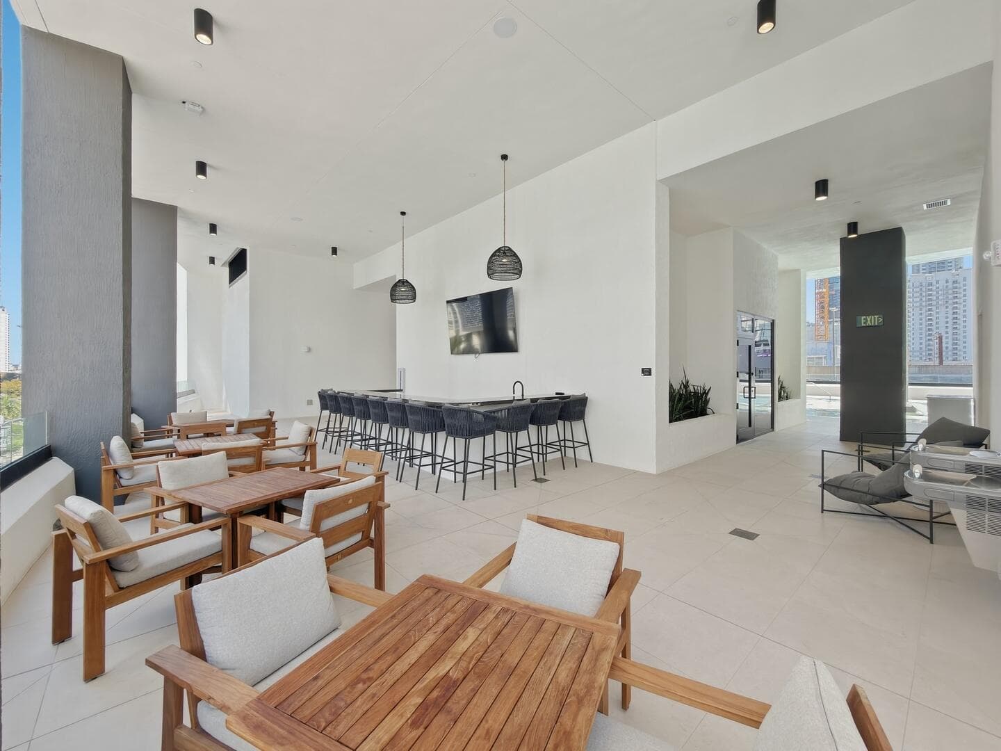 225 N Miami Avenue # 2002, Miami FL 33128 — 27
