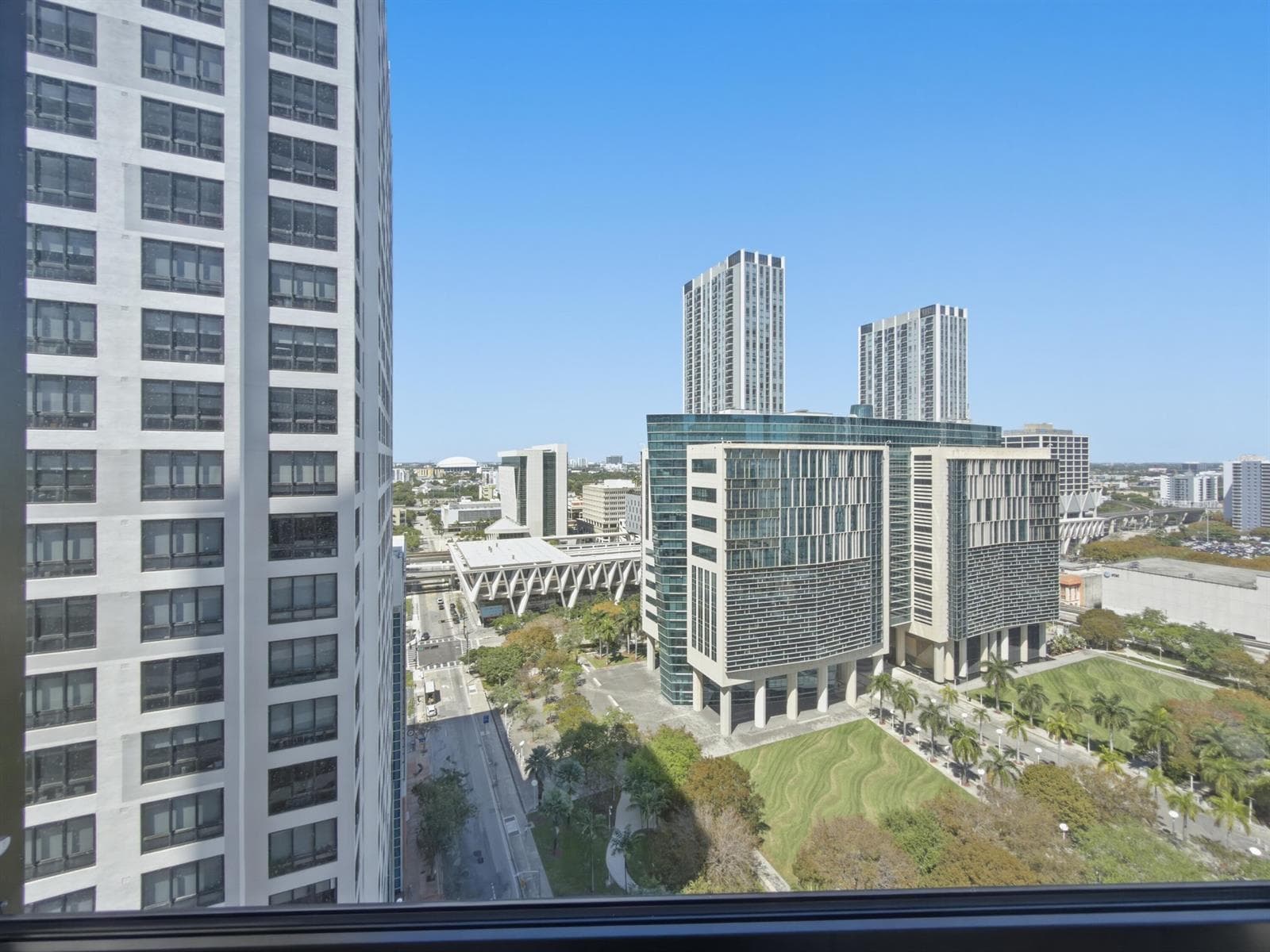 225 N Miami Avenue # 2002, Miami FL 33128 — 41