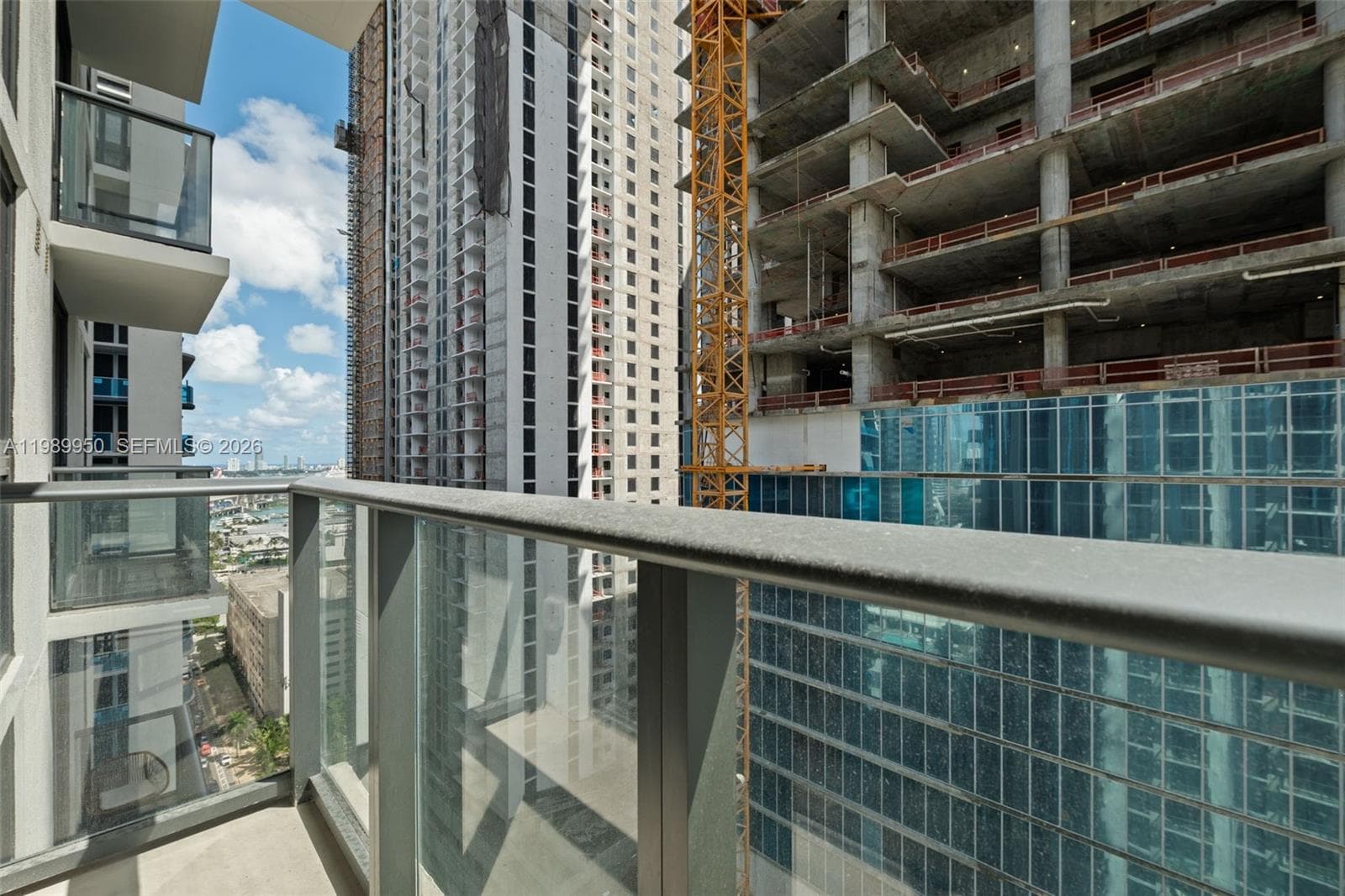 11 NE 6th St # 2605, Miami FL 33132 — 22