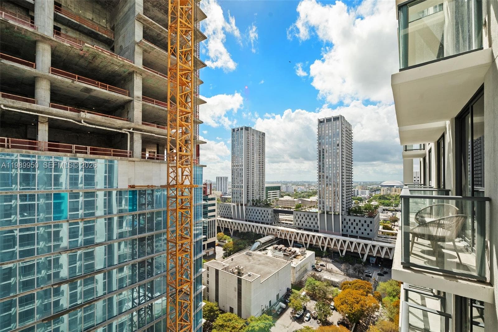 11 NE 6th St # 2605, Miami FL 33132 — 24