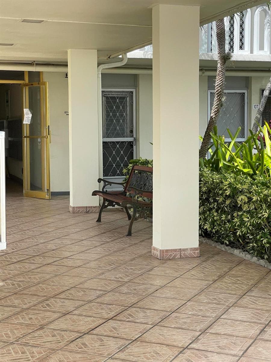 2855 Leonard Drive # H506, Aventura FL 33160 — 2