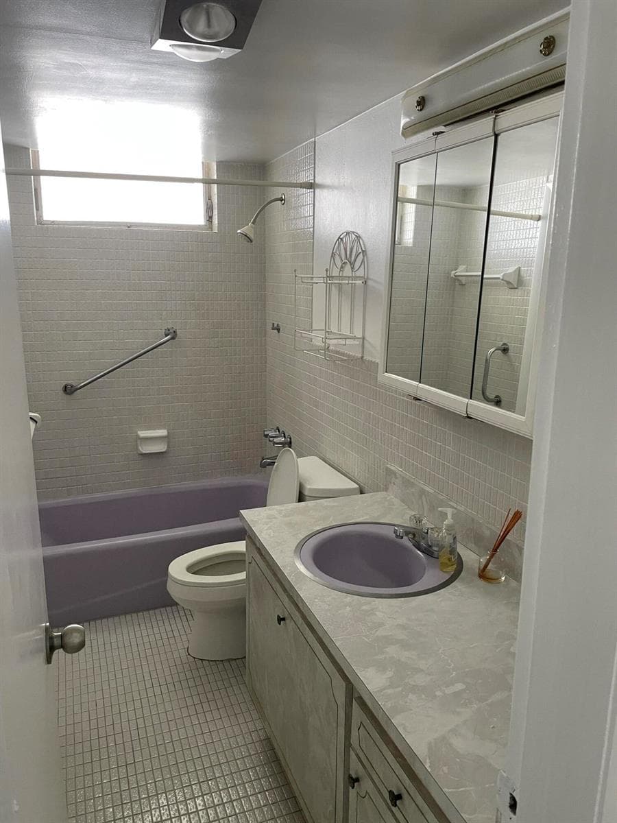 2855 Leonard Drive # H506, Aventura FL 33160 — 13