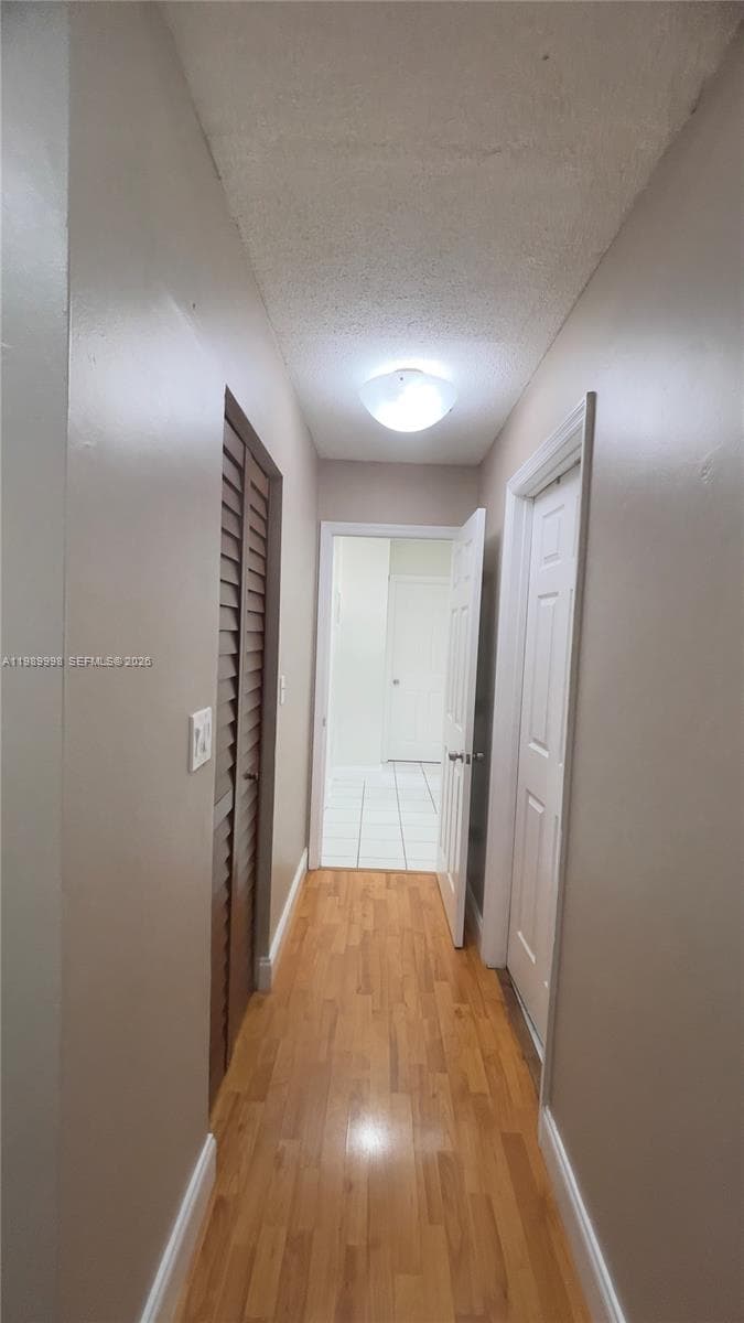 14252 SW 175th Ter, Miami FL 33177 — 33