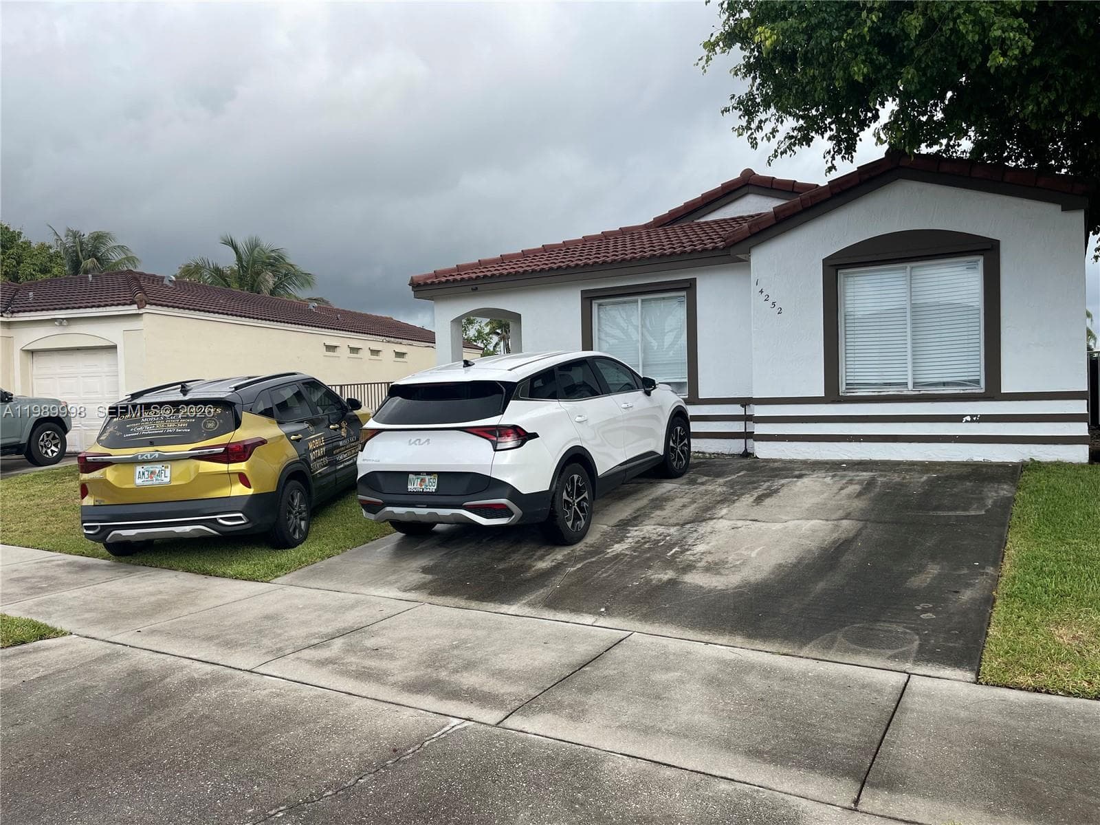 14252 SW 175th Ter, Miami FL 33177 — 35