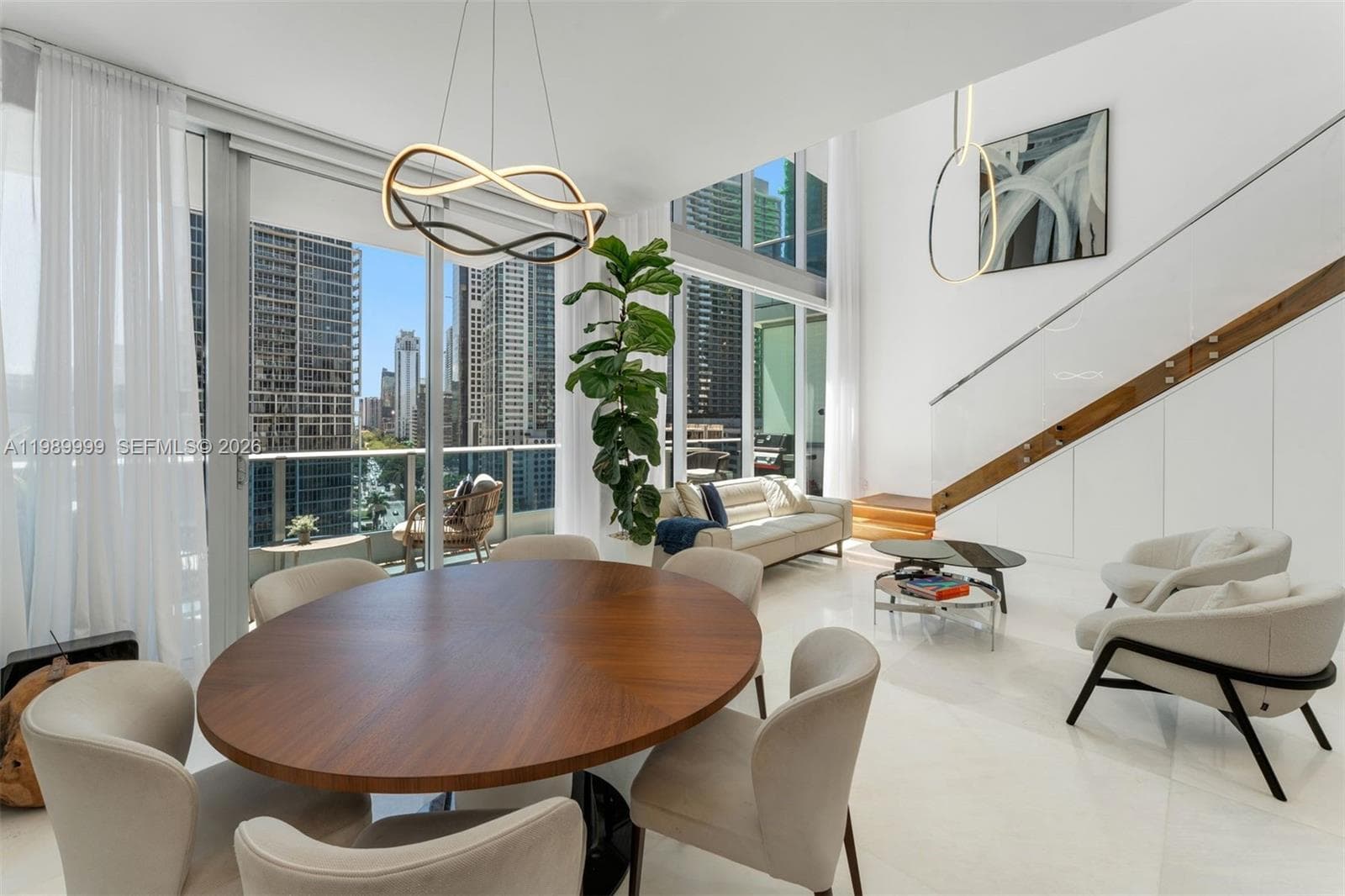 200 Biscayne Boulevard Way # 1406, Miami FL 33131 — 2