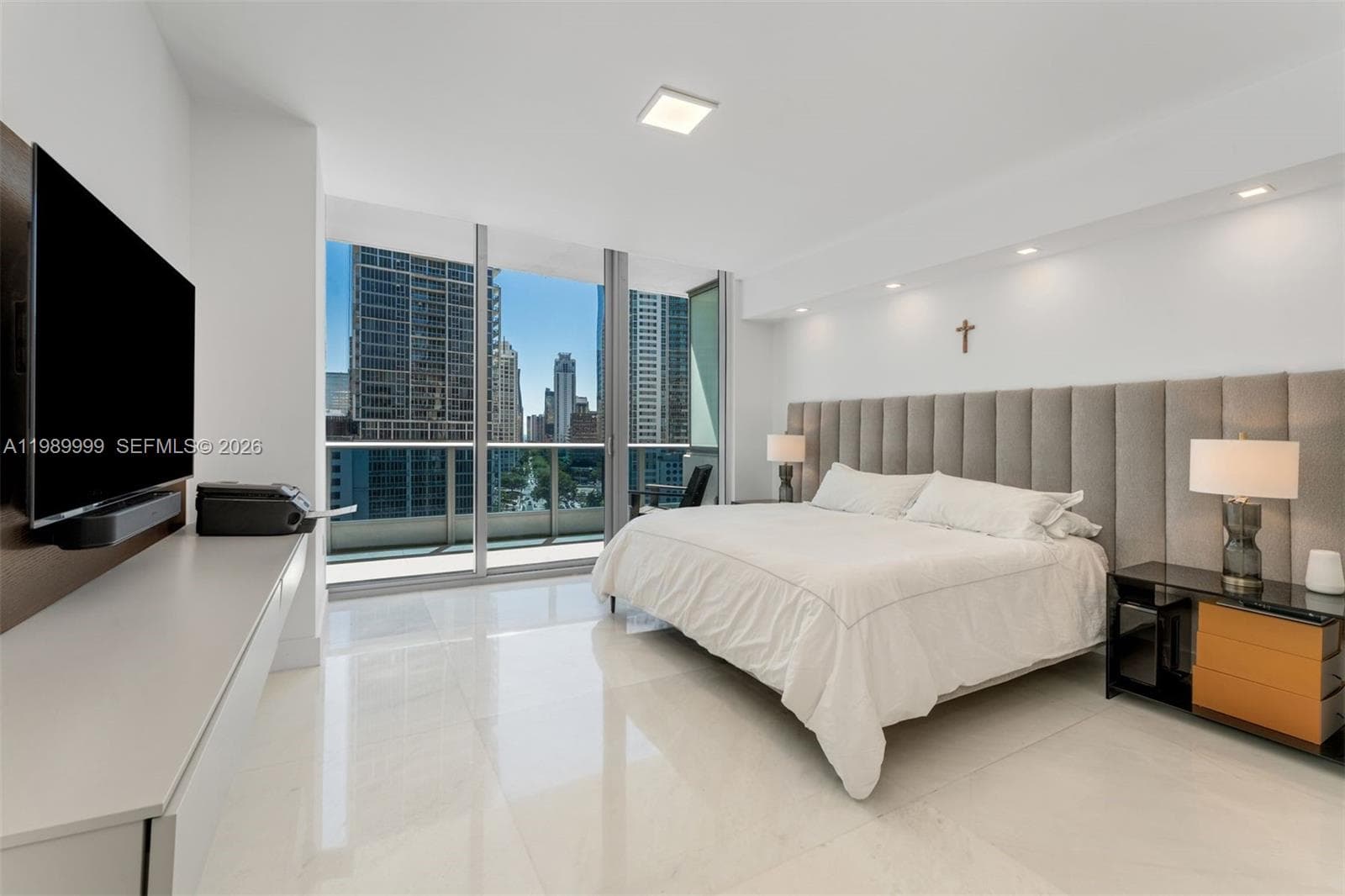 200 Biscayne Boulevard Way # 1406, Miami FL 33131 — 7