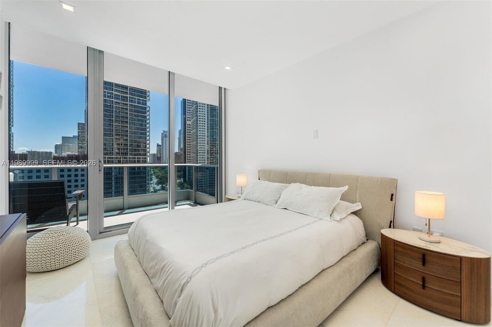 200 Biscayne Boulevard Way # 1406, Miami FL 33131 — 9