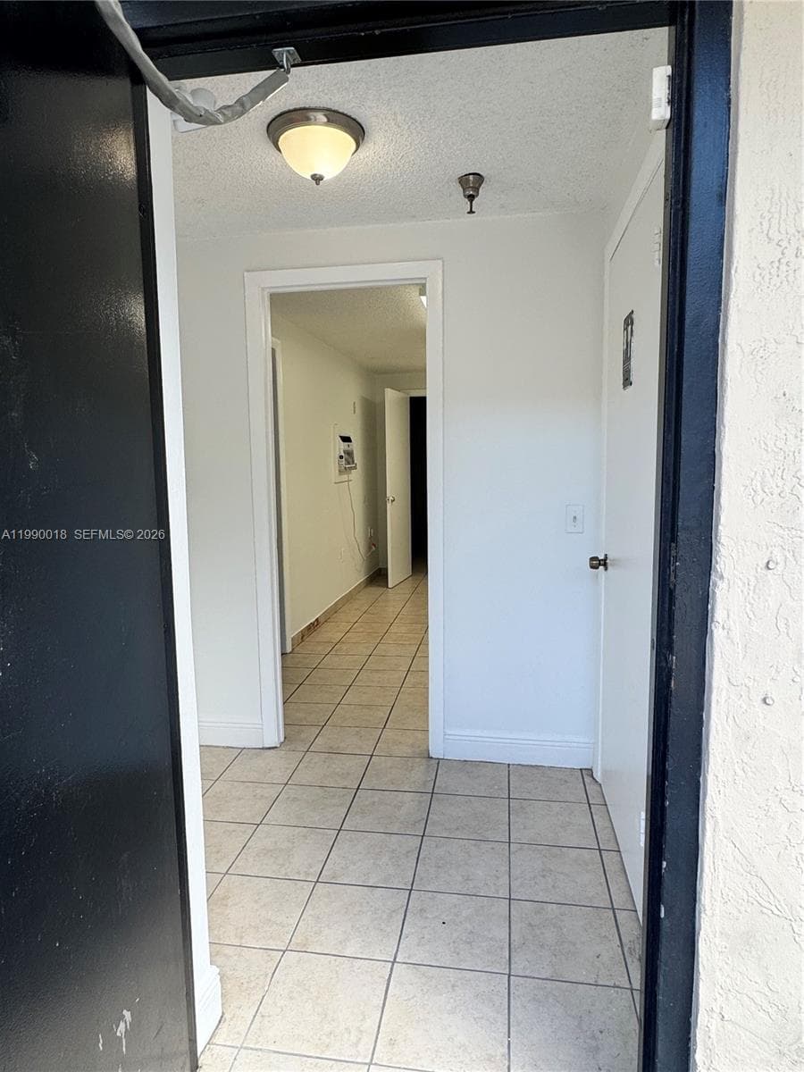 2458 NW 94th Ave, Doral FL 33172 — 2