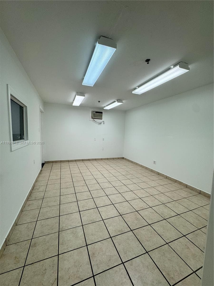 2458 NW 94th Ave, Doral FL 33172 — 6