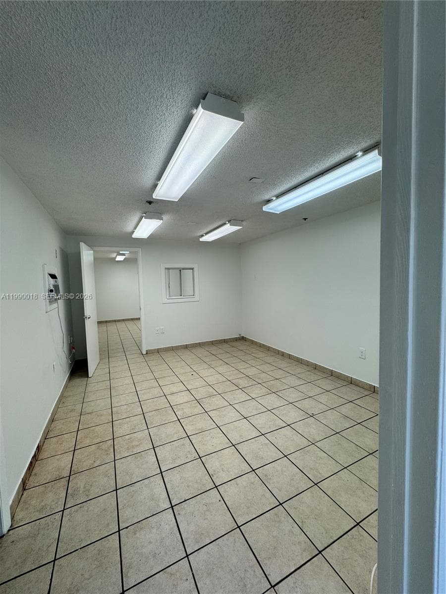 2458 NW 94th Ave, Doral FL 33172 — 5