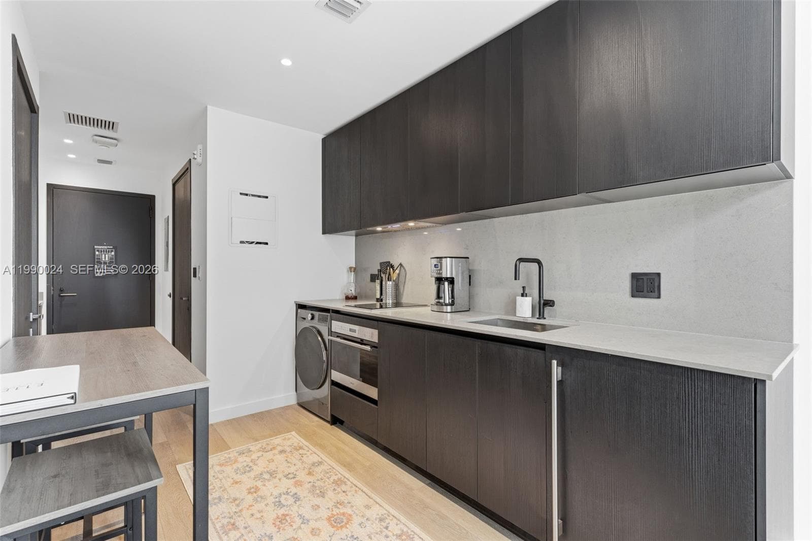 20 NE 11th St # 2306A, Miami FL 33132 — 8