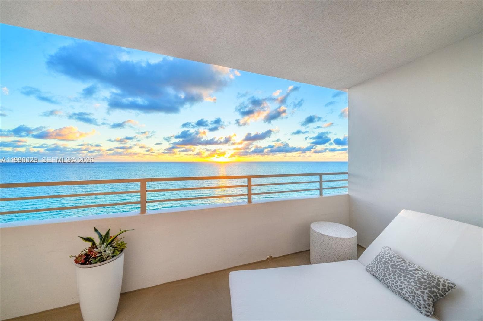 5555 Collins Ave # 16H, Miami Beach FL 33140 — 6