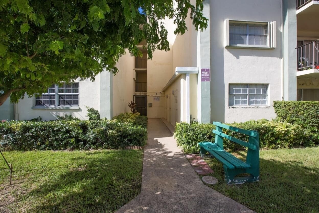 8101 SW 72nd Avenue # 118w, Miami FL 33143 — 6