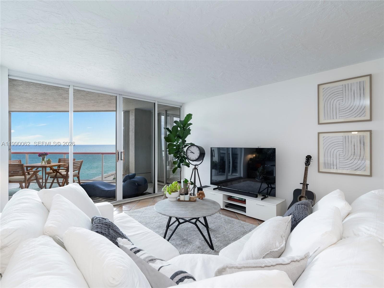 6767 Collins Ave # 1704, Miami Beach FL 33141 — 7