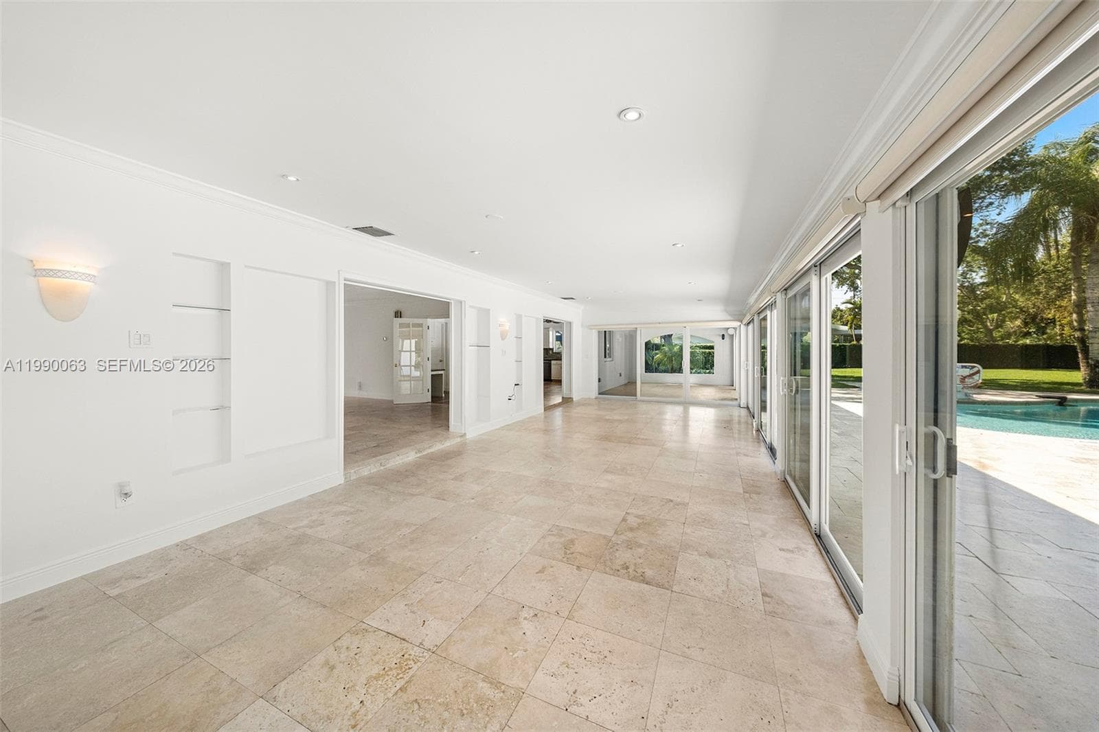 6601 Chapman Field Dr, Pinecrest FL 33156 — 18