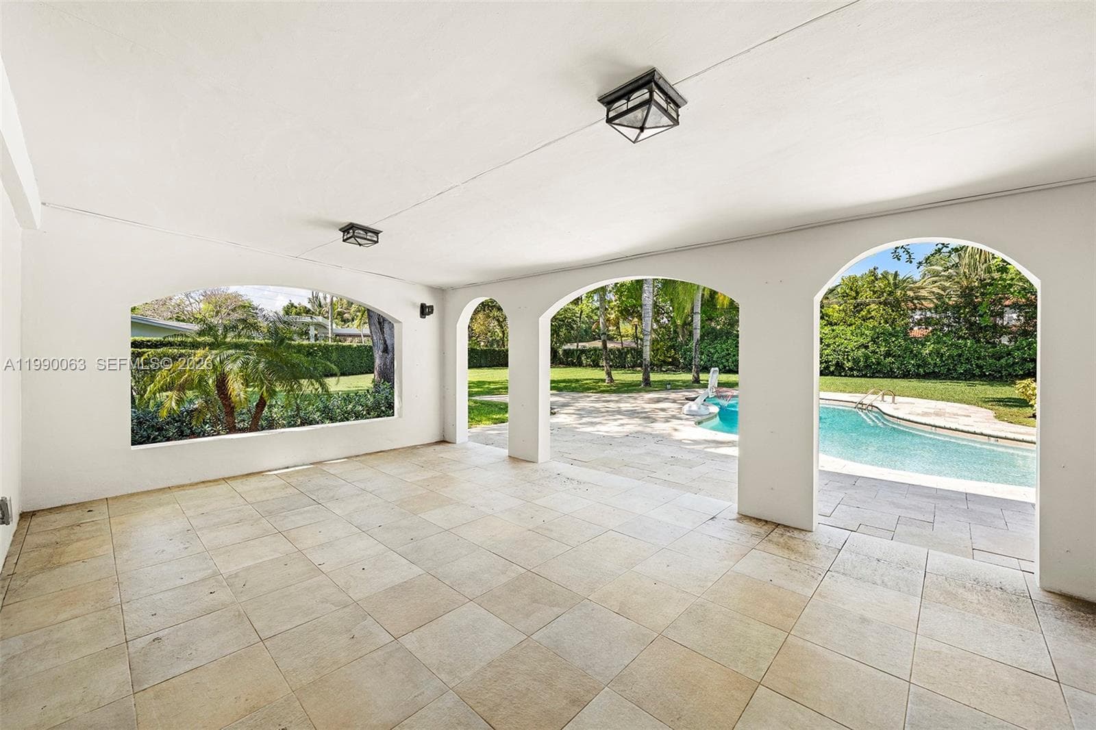 6601 Chapman Field Dr, Pinecrest FL 33156 — 19