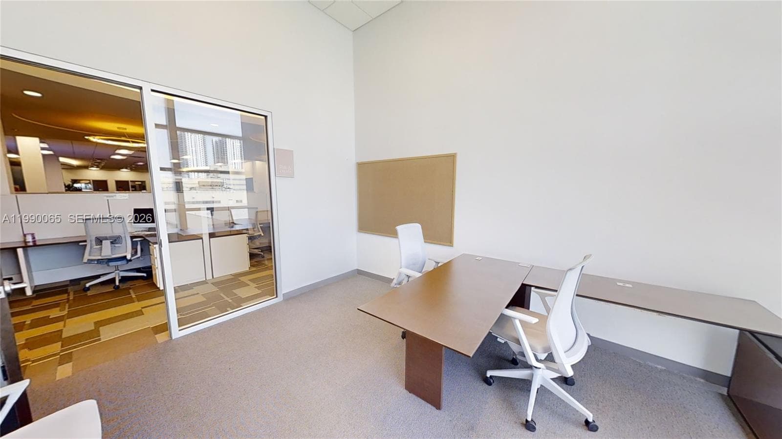 1501 Biscayne Blvd # 501W, Miami FL 33132 — 2