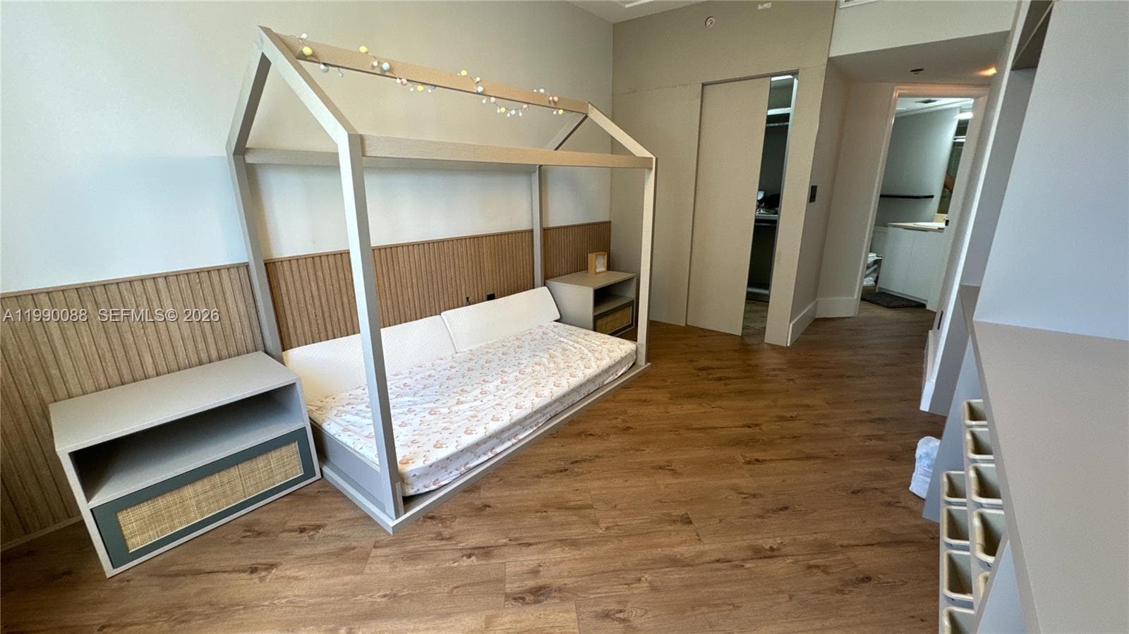 20000 E Country Club Dr # 1016, Aventura FL 33180 — 28