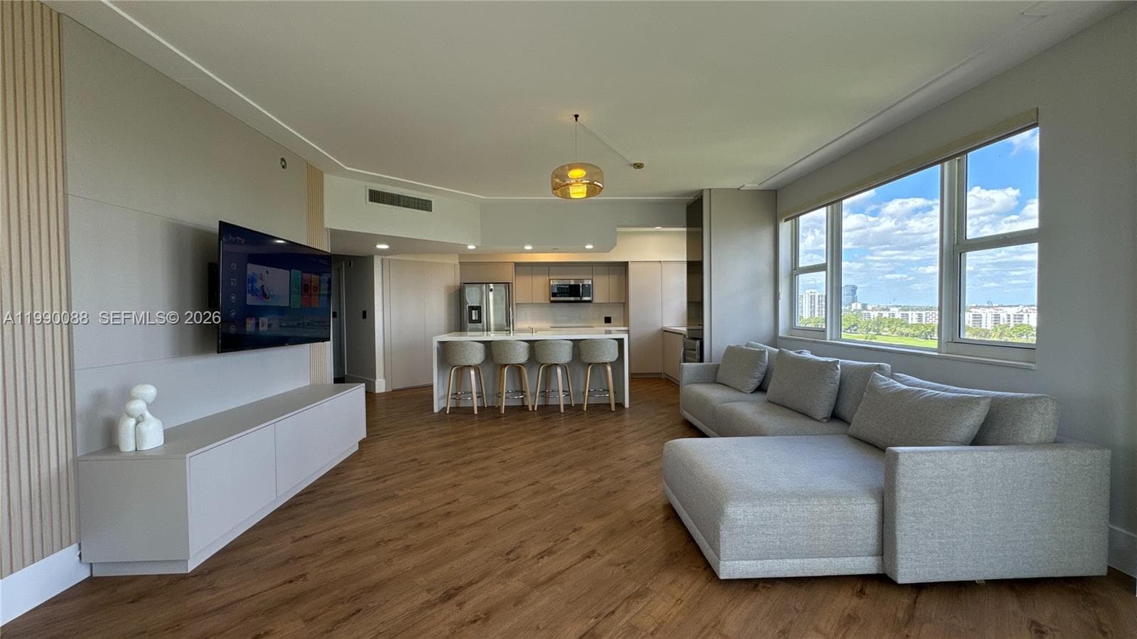 20000 E Country Club Dr # 1016, Aventura FL 33180 — 5