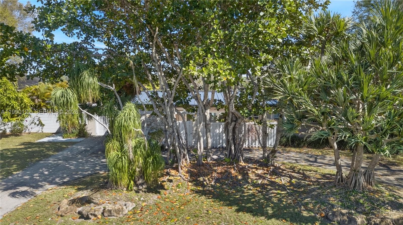 12935 SW 81st Ave, Pinecrest FL 33156 — 29