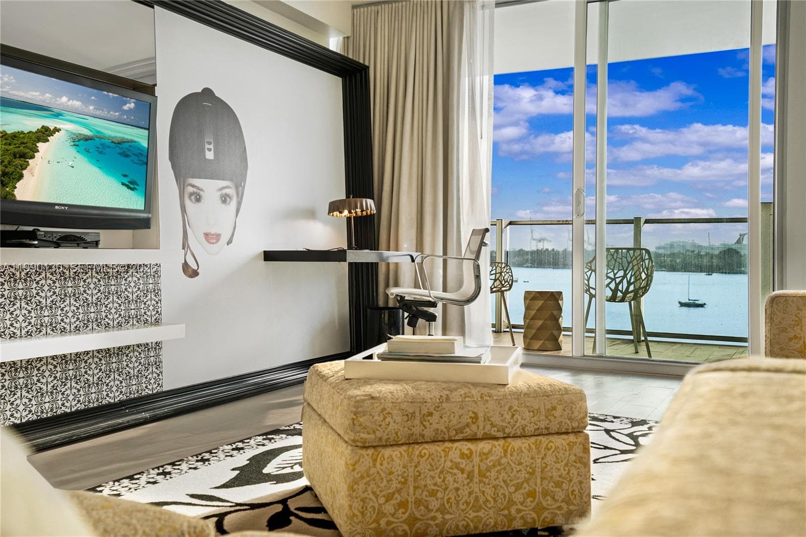 1100 West Avenue # 514, Miami Beach FL 33139 — 11